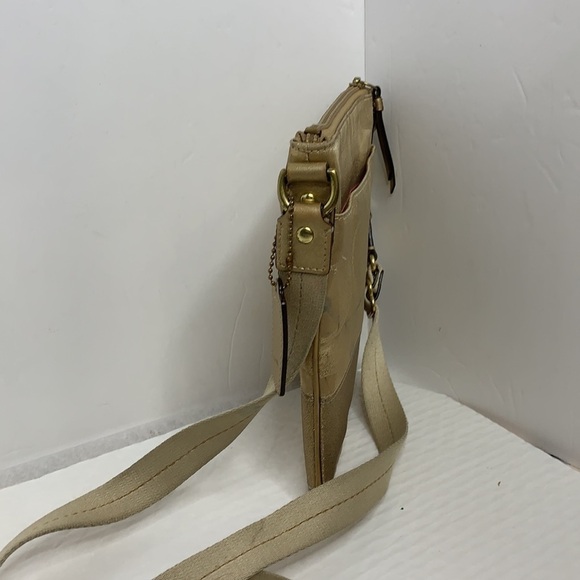 Coach Swingpack Stud Lurex Gold Jacquard CrossBody - Picture 4 of 9